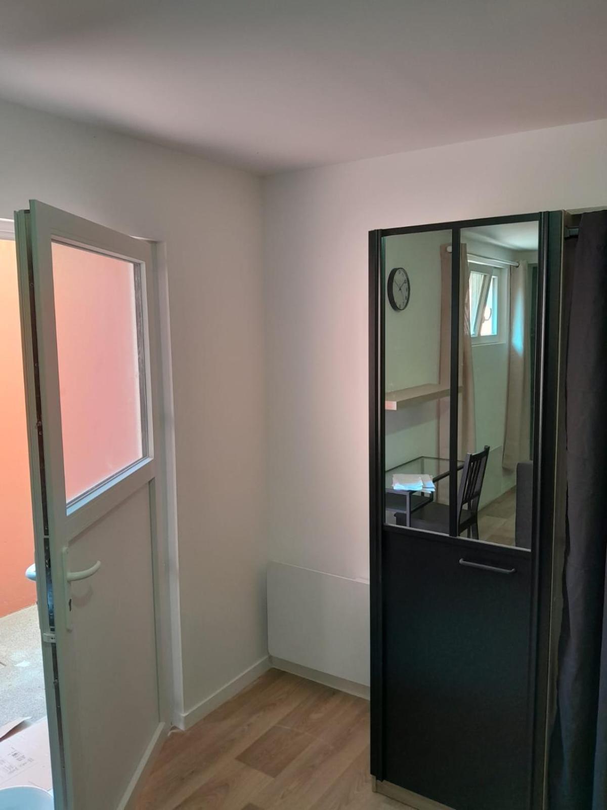 Appartement Proche Gare แซงต์-บรีเออ ภายนอก รูปภาพ